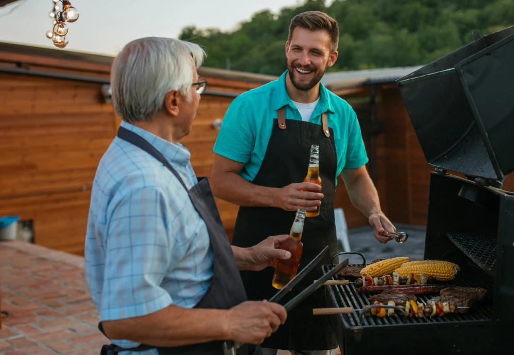 how does wood pellet grill work